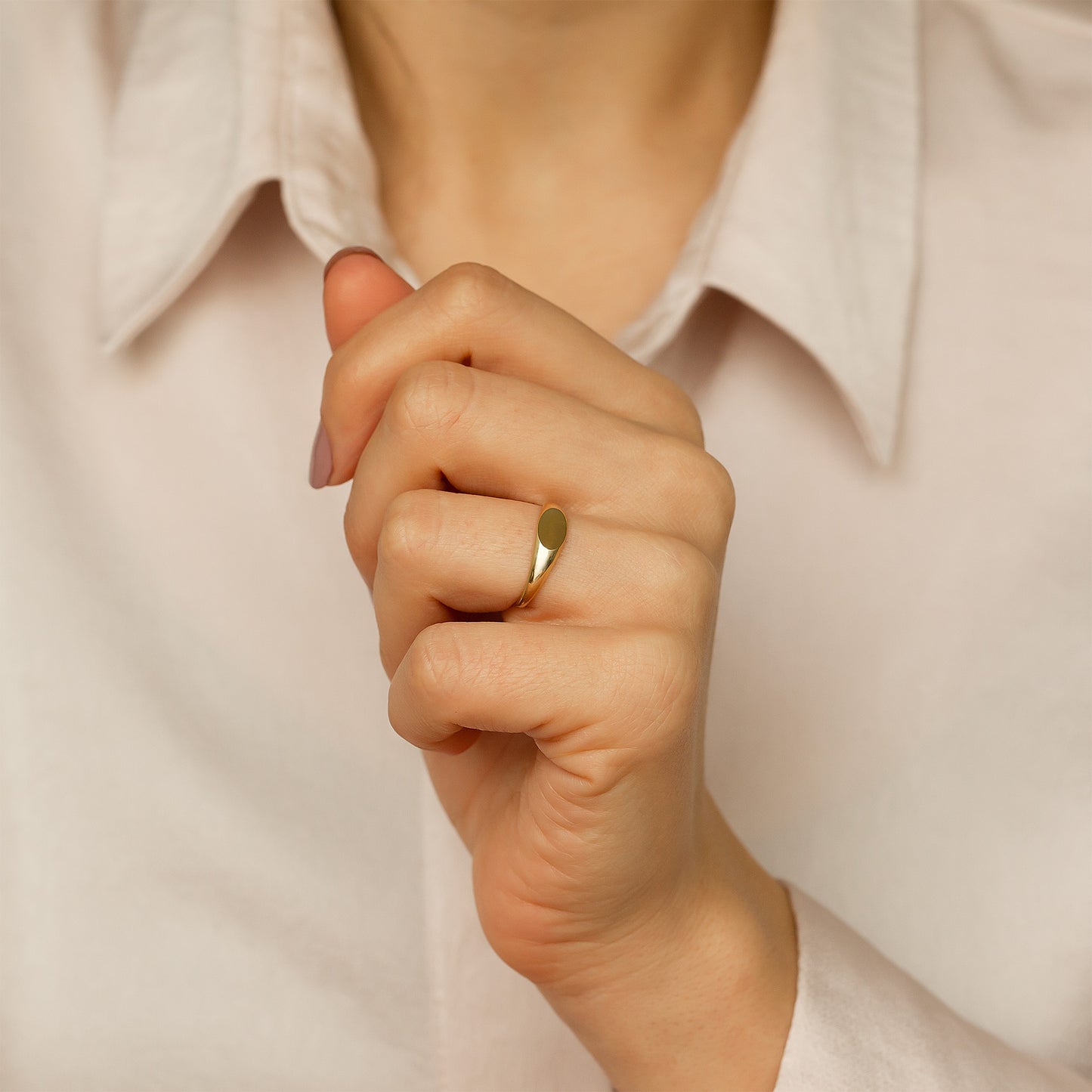 Minimalist Signet Ring in 14K Solid Gold