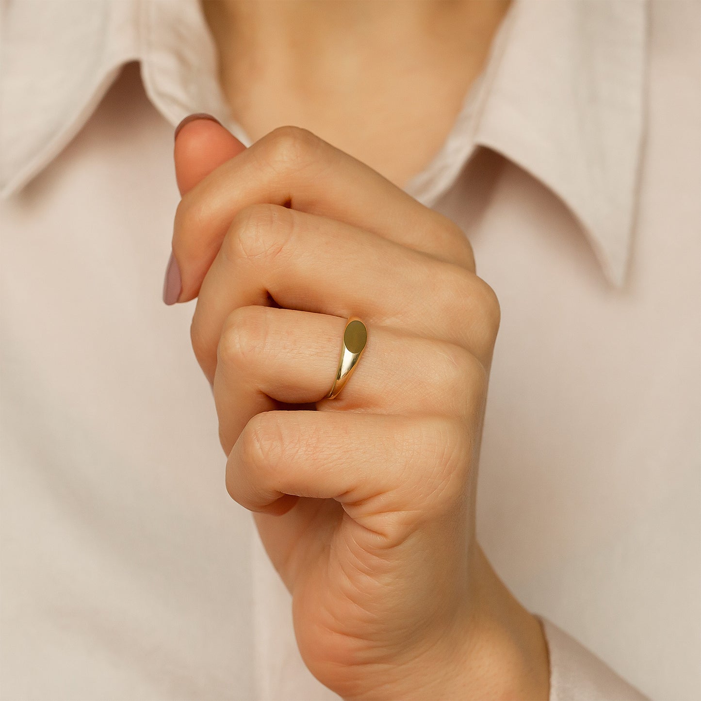 Minimalist Signet Ring in 14K Solid Gold