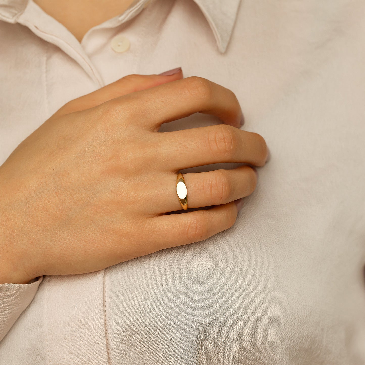 Minimalist Signet Ring in 14K Solid Gold